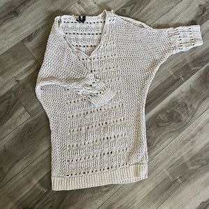 Beige knit guess sweater